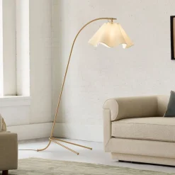 Anais Floor Lamp (54")