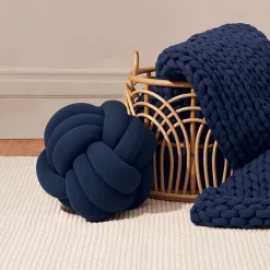 Bearaby Cotton Hugget Pillow