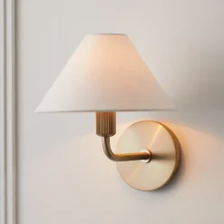 Beatrix Sconce (9")