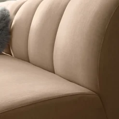 Belle Sectional