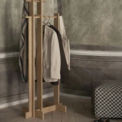 Bridge Clothes Stand (27")