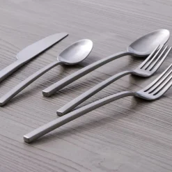 Briggs Flatware Sets - Satin
