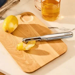 Caraway Vegetable Peeler