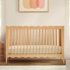Daisy Convertible Crib