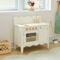 Daisy Play Kitchen