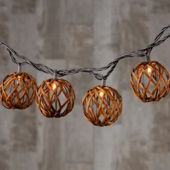Decorative 10-Piece Rattan String Lights - Sphere