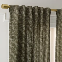 Diamond Lattice Floral Curtain