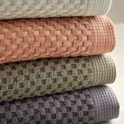 Elara Bath Towels