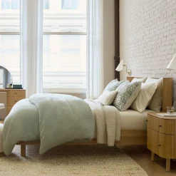 Ellington Bed