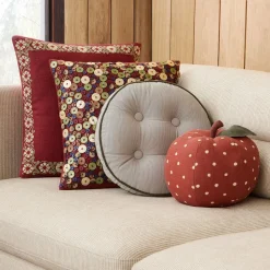 Emma Chamberlain Bold Shaped Embroidery Pillow Set