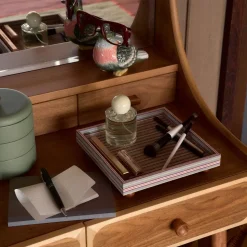 Emma Chamberlain Pigeon Glasses Holder
