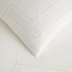 Eyelet Duvet Cover & Shams