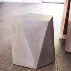 Faceted Outdoor Side Table (18")