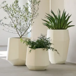 Fallon Faceted Ficonstone Indoor/Outdoor Planter