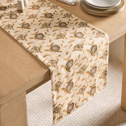 Floral Vine Table Runner