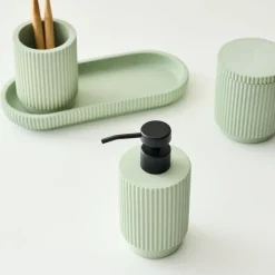 Fluted Concrete Bath Accessories