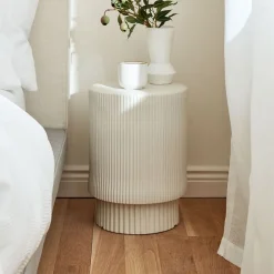 Fluted Nightstand (13"–16")
