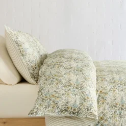 Frankie Floral Reversible Duvet Cover & Shams