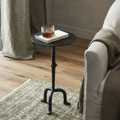 Giacinto Side Table (12")
