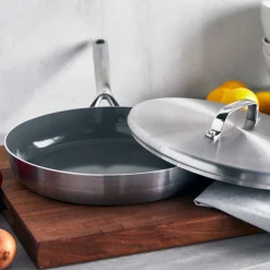 GreenPan™ GP5 Stainless Steel Covered Frypan (12")