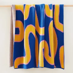 Happy Habitat Ramen Eco Throw