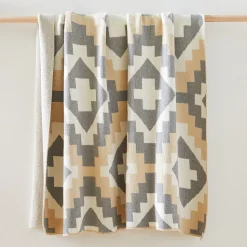 Happy Habitat Recycled Cotton Throw - Kilim