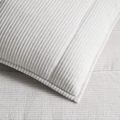 Heathered Linear Comforter & Shams