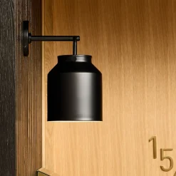 Henry Outdoor Sconce (7.5"–16")
