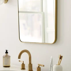 Isabella Mirror