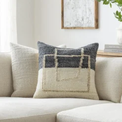 Kambalny Pillow Cover
