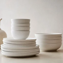 Kanto Stoneware Dinnerware (Set of 16)