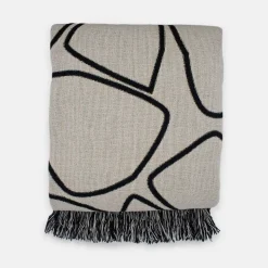 Karbon Market Cotton Raffe Throw