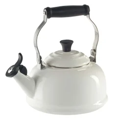 Le Creuset Whistling Kettle