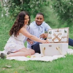 Lemongrove Picnic Basket for Two