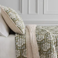 Lennon Floral Reversible Quilt & Shams
