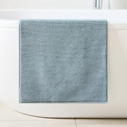 Looped Ribbed Bath Mat