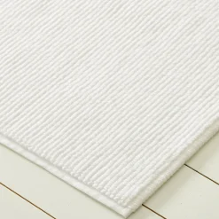 Looped Ribbed Bath Runner