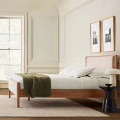 Loretta Bed