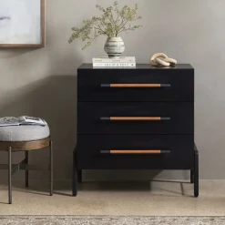 Magnolia 3-Drawer Dresser (32.5")