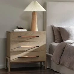 Magnolia 3-Drawer Dresser (32.5")