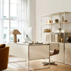 Marlowe Desk (42"–60")