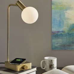 Modern Deco LED Wireless Charging & USB Task Lamp