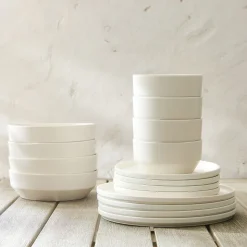 Modern Melamine Outdoor Dinnerware (Set of 16)