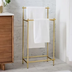 Modern Overhang Freestanding Towel Rack