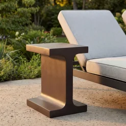 Newcastle Indoor/Outdoor Beam End Table (12")
