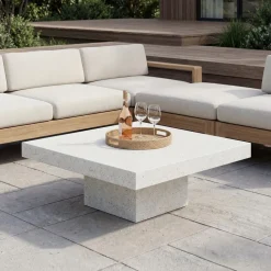 Newcastle Indoor/Outdoor Square Coffee Table (43")