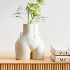 Osmos Studio Her Vase