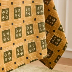 Pierce & Ward Floral Grid Tablecloth