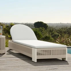 Porto Aluminum Outdoor Chaise Lounge & Side Table