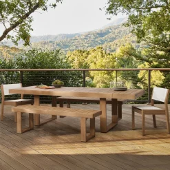 Portside Outdoor Extendable Dining Table (76.5"–115")